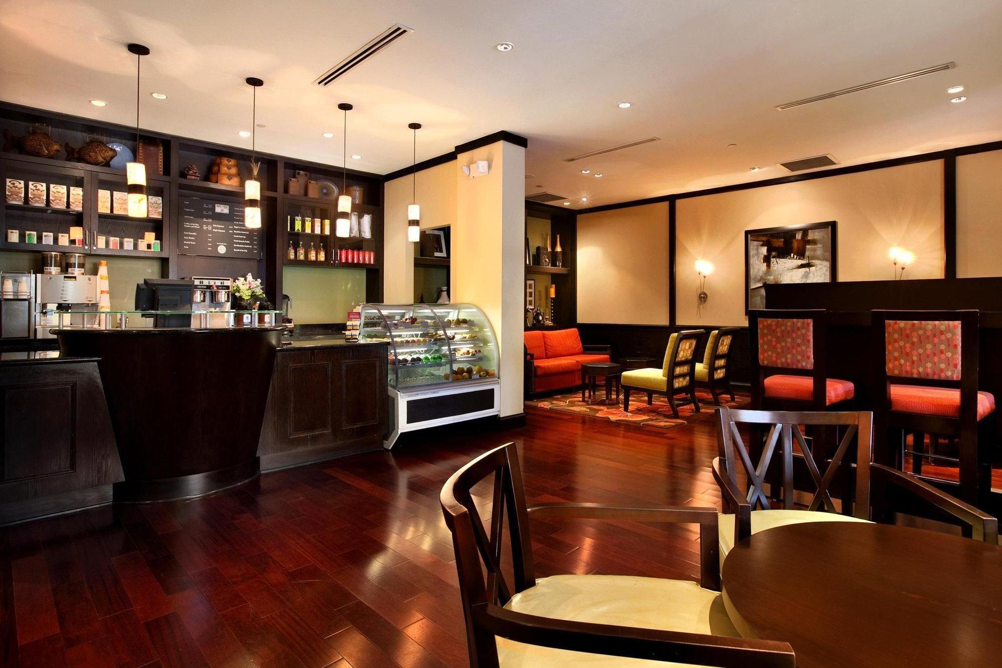 Hotel Doubletree By Hilton Boca Raton Deerfield Beach